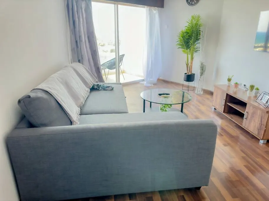 Appartement Sea View 1Br With Pool Access à Larnaca