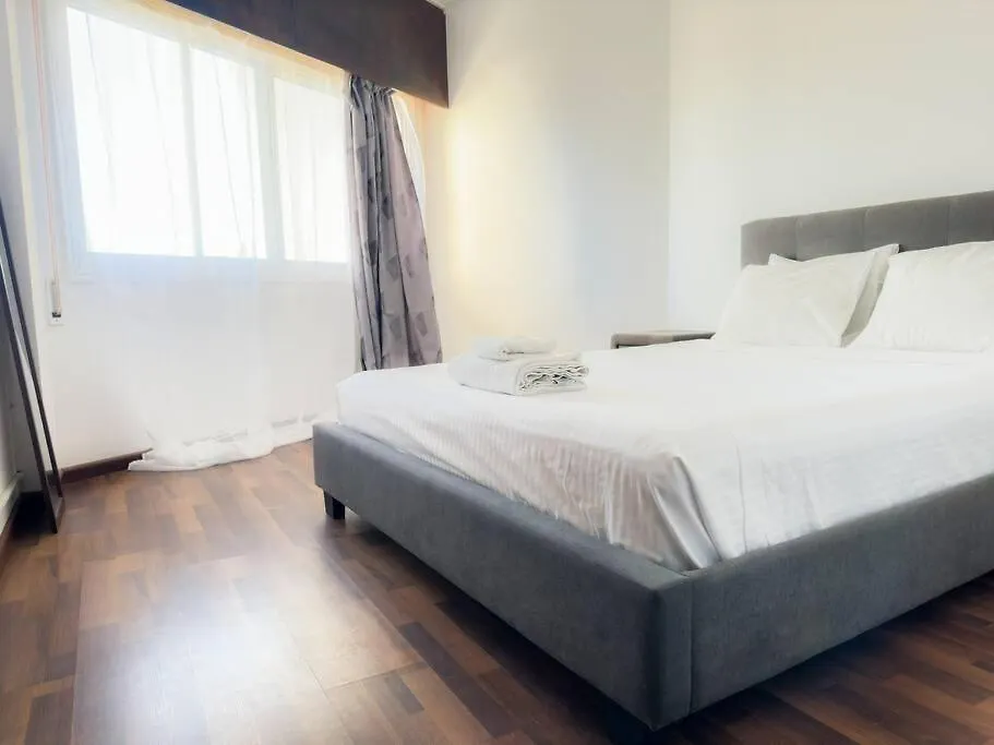 Appartement Sea View 1Br With Pool Access à Larnaca