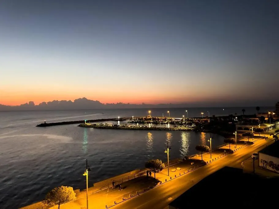 Appartement Sea View 1Br With Pool Access à Larnaca Chypre