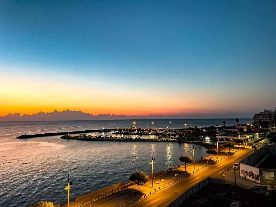 Appartement Sea View 1Br With Pool Access à Larnaca 0*,  Chypre